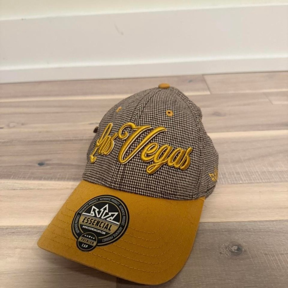 Essencial Las Vegas yellow cap #loungewear #summer